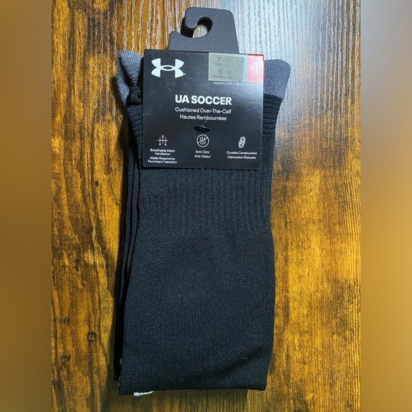 Under Armour Other - Under Armour UA Soccer Size- 7-8.5